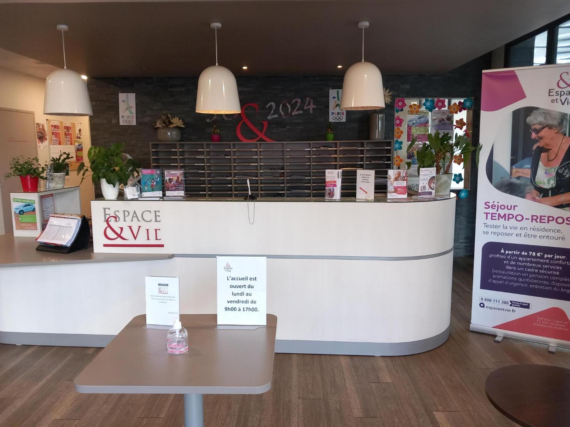 Residence Services Seniors Espace Et Vie Le Mans Exterior foto